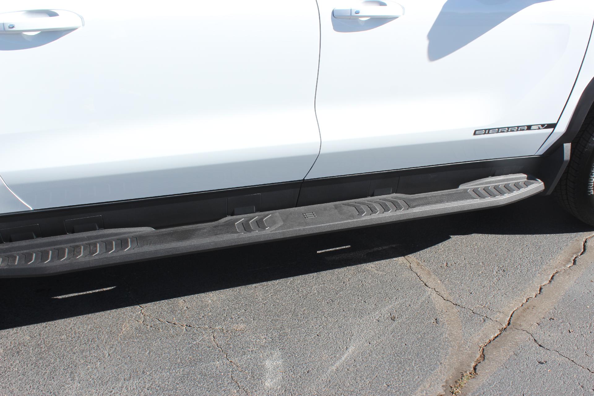 2026 GMC Sierra EV Vehicle Photo in AURORA, CO 80012-4011
