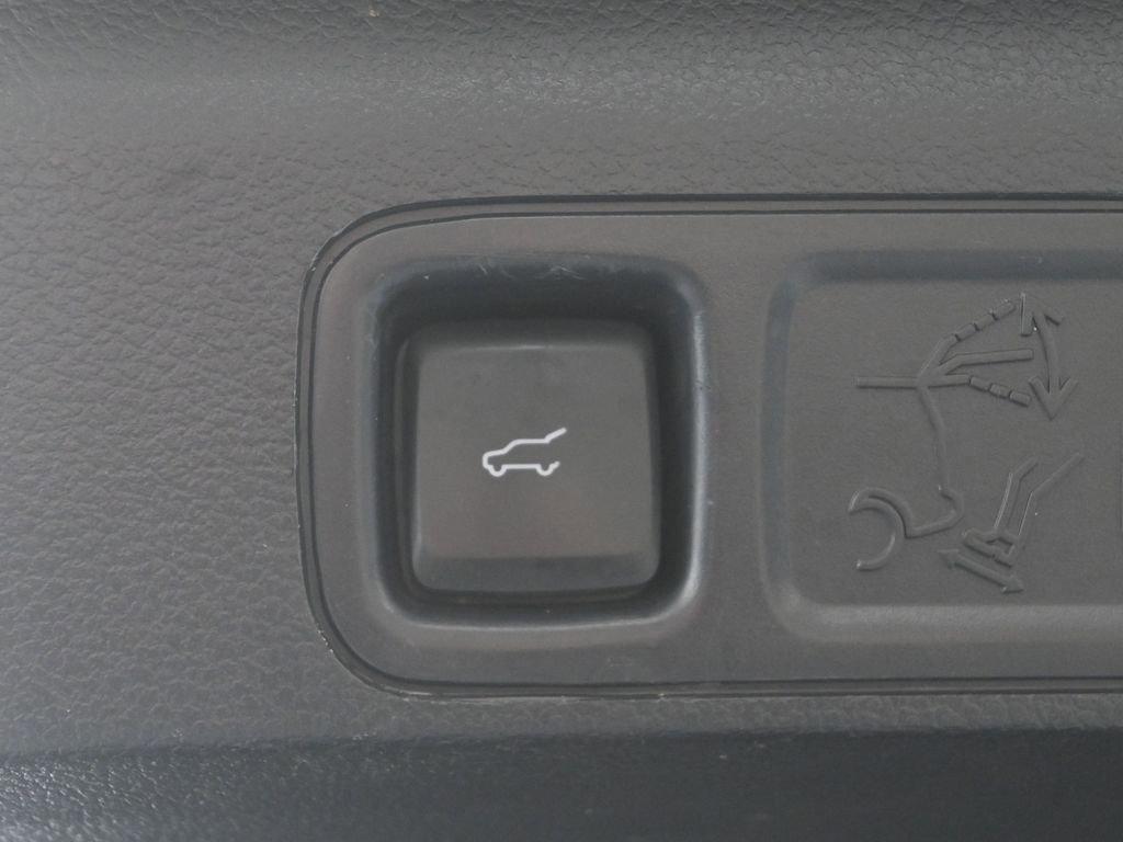 2022 Ford Expedition Max Vehicle Photo in Cedar Rapids, IA 52402