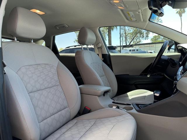 2022 Kia Niro Plug-In Hybrid Vehicle Photo in Tucson, AZ 85712