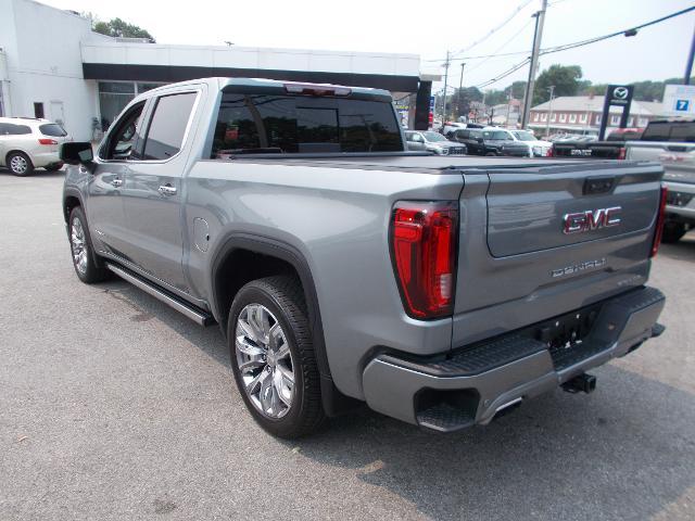 2024 GMC Sierra 1500 Vehicle Photo in LOWELL, MA 01852-4336