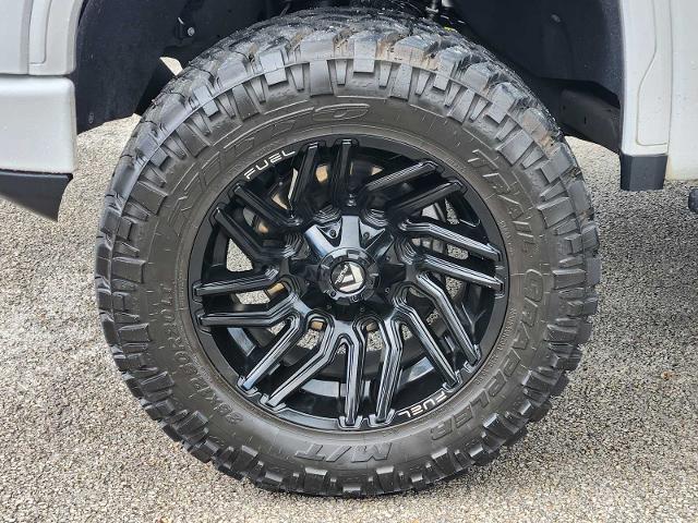2022 GMC Sierra 1500 Vehicle Photo in DENTON, TX 76210-9321