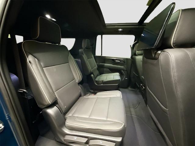 2026 Chevrolet Suburban Vehicle Photo in EVERETT, WA 98203-5662
