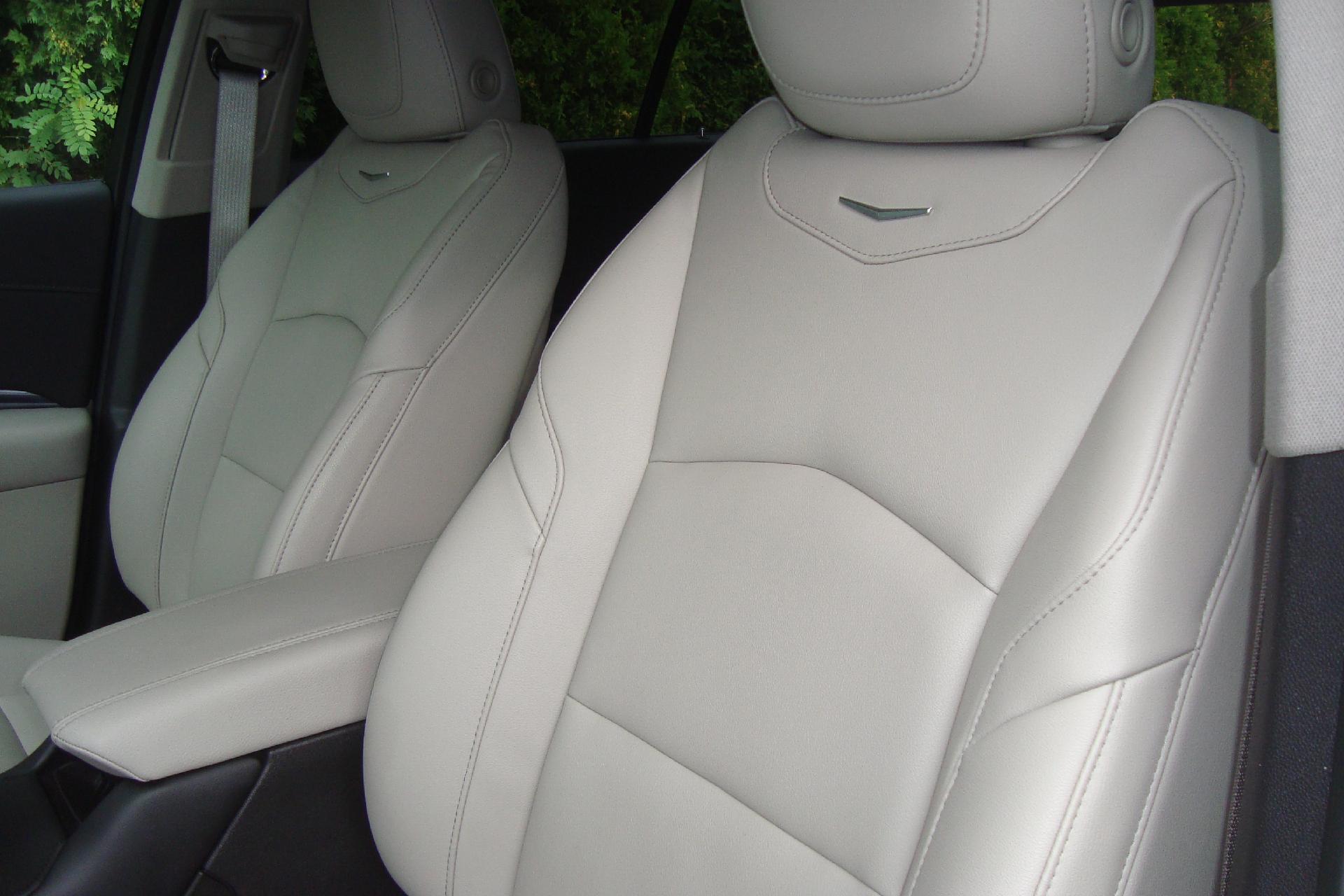 2023 Cadillac XT4 Vehicle Photo in PORTSMOUTH, NH 03801-4196