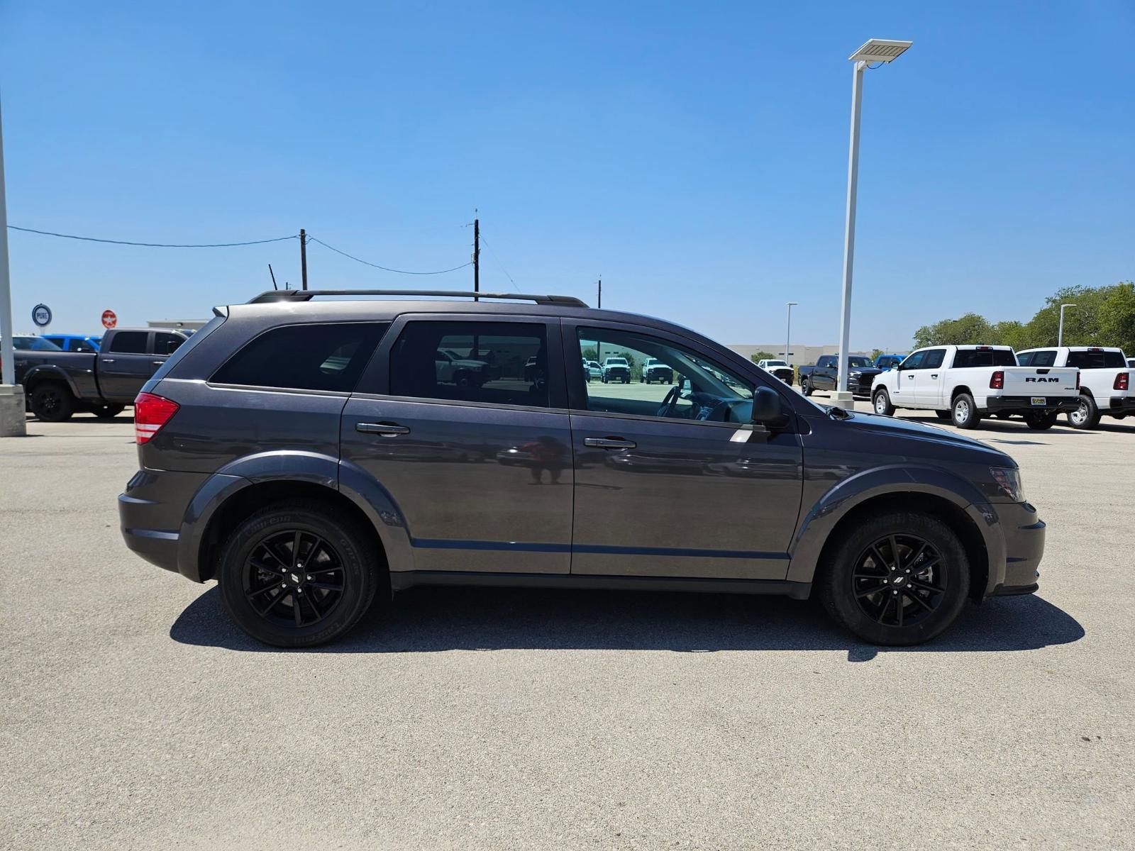 2020 Dodge Journey Vehicle Photo in Seguin, TX 78155
