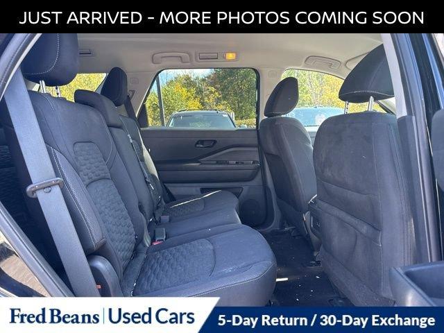 2023 Nissan Pathfinder Vehicle Photo in Flemington, NJ 08822