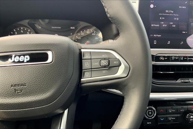 2023 Jeep Compass Vehicle Photo in TOPEKA, KS 66609-0000