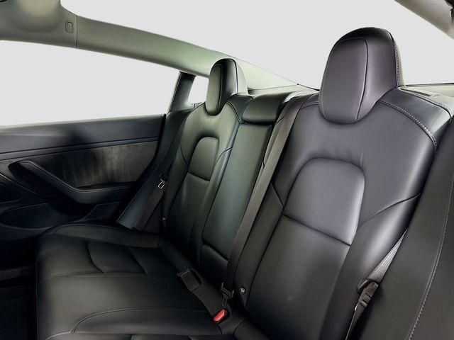 2018 Tesla Model 3 Vehicle Photo in Puyallup, WA 98371