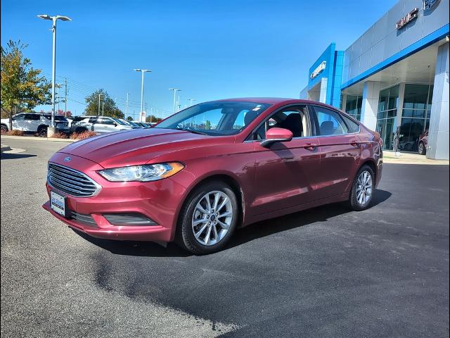 2017 Ford Fusion Vehicle Photo in SANFORD, NC 27332-9629