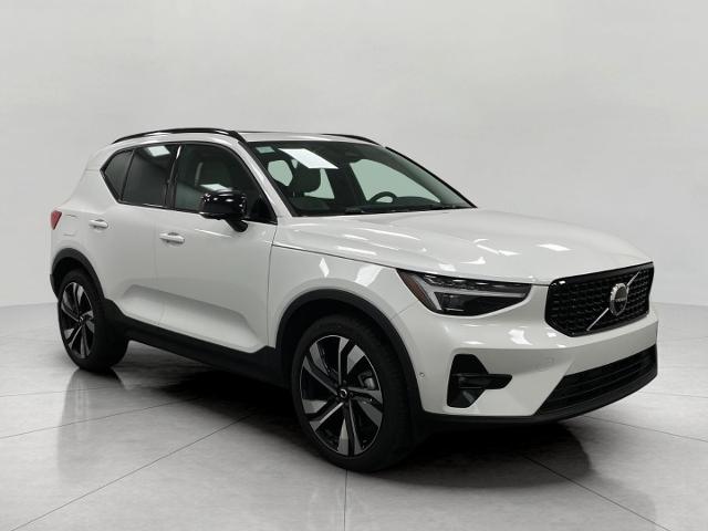 2026 Volvo XC40 Vehicle Photo in Appleton, WI 54913