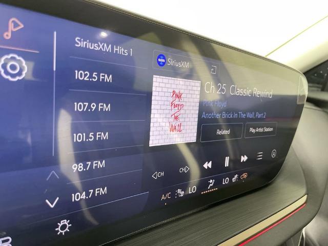 2025 Buick Envision Vehicle Photo in GILBERT, AZ 85297-0402