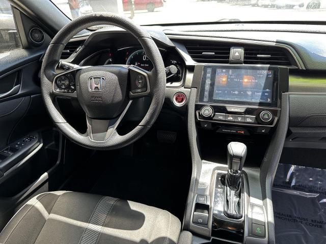 2018 Honda Civic Hatchback Vehicle Photo in Tucson, AZ 85712