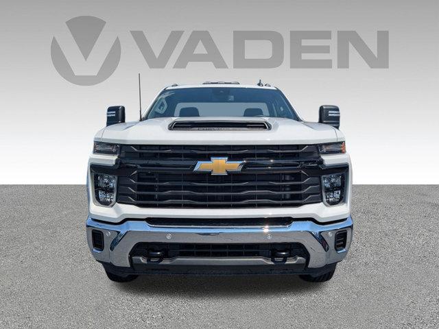 2025 Chevrolet Silverado 2500 HD Vehicle Photo in BRUNSWICK, GA 31525-1881