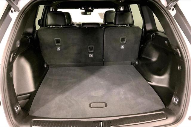 2023 Jeep Grand Cherokee Vehicle Photo in Kansas City, MO 64114