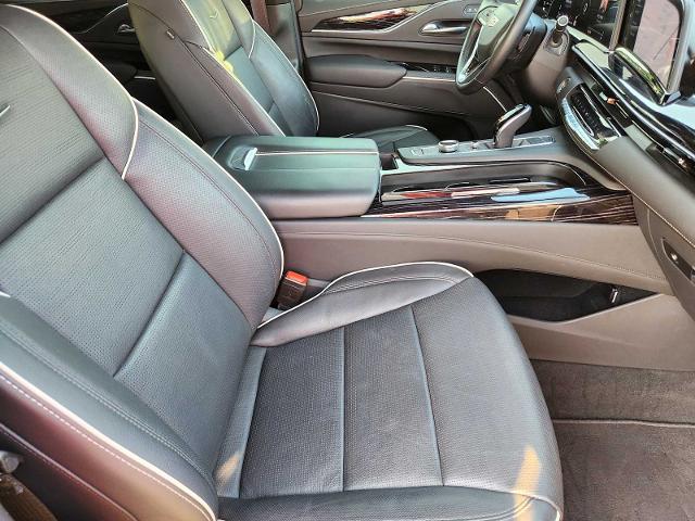 2021 Cadillac Escalade Vehicle Photo in DENTON, TX 76210-9321