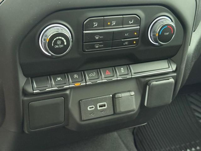 2026 Chevrolet Silverado 1500 Vehicle Photo in COLUMBIA, MO 65203-3903