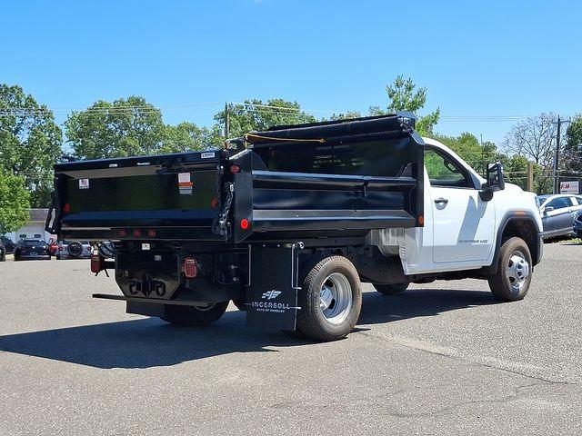 2025 GMC Sierra 3500 HD Chassis Cab Vehicle Photo in DANBURY, CT 06810-5034