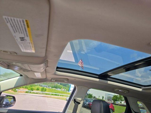 2019 Cadillac XT5 Vehicle Photo in Pleasant Hills, PA 15236
