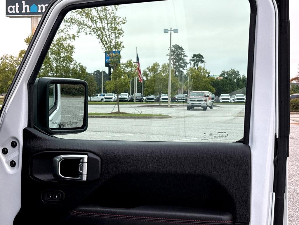 2023 Jeep Wrangler Vehicle Photo in POOLER, GA 31322-3252