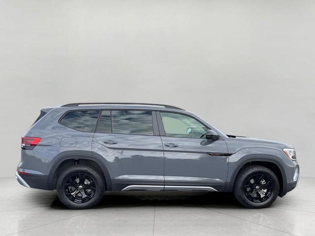 2026 Volkswagen Atlas Vehicle Photo in Oshkosh, WI 54904
