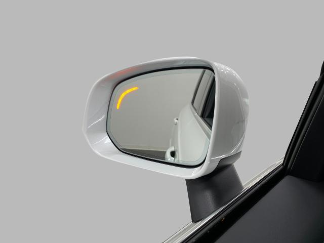 2025 Volvo XC90 Vehicle Photo in Appleton, WI 54913
