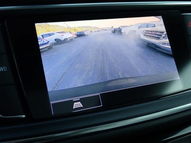 2022 Buick Enclave Vehicle Photo in ZELIENOPLE, PA 16063-2910