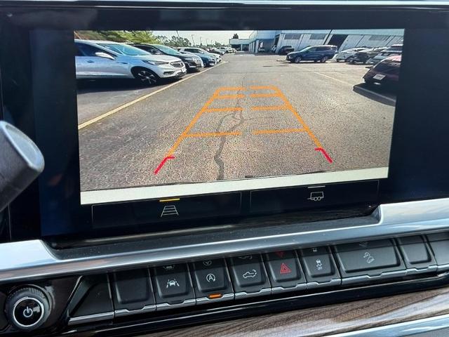 2023 Chevrolet Silverado 1500 Vehicle Photo in COLUMBIA, MO 65203-3903
