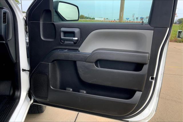 2017 GMC Sierra 1500 Vehicle Photo in TOPEKA, KS 66609-0000