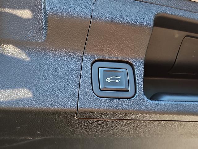 2017 GMC Acadia Vehicle Photo in TREVOSE, PA 19053-4984