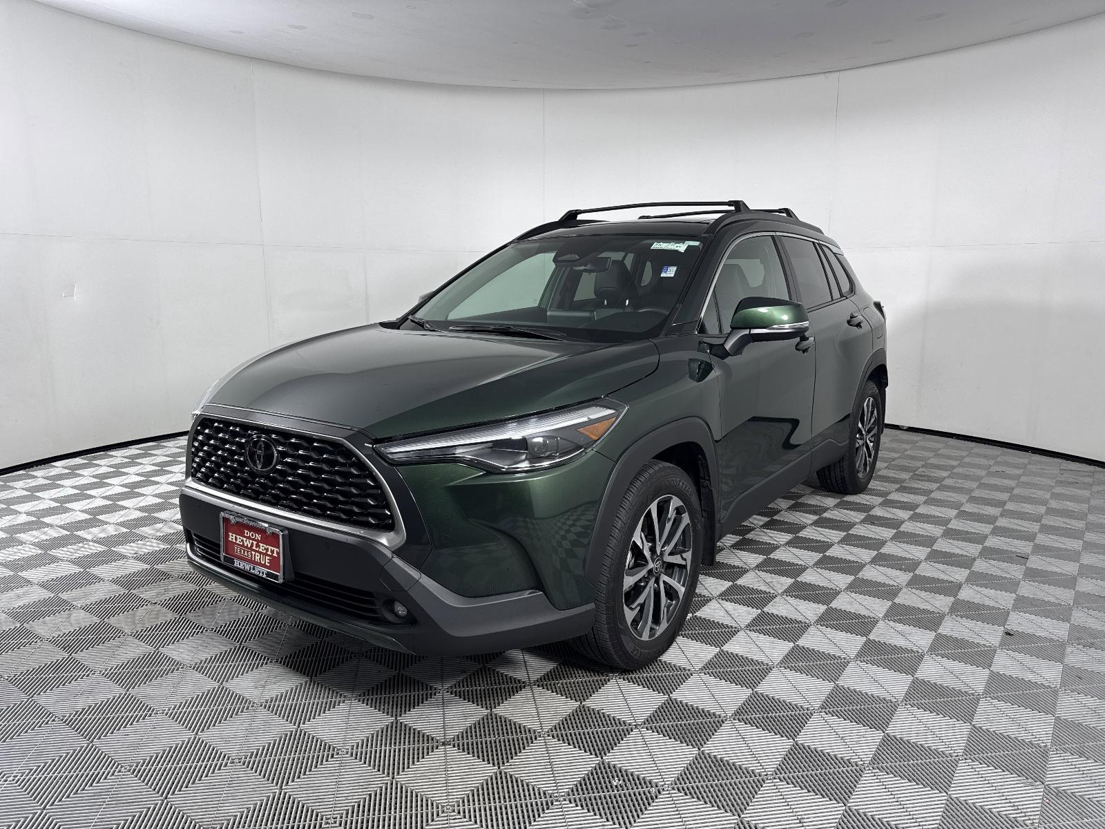 2024 Toyota Corolla Cross Vehicle Photo in GEORGETOWN, TX 78626-7508