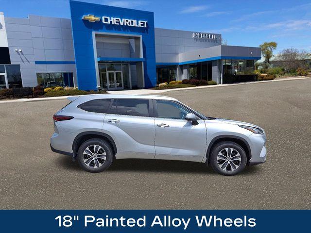 2024 Toyota Highlander Vehicle Photo in DANBURY, CT 06810-5034