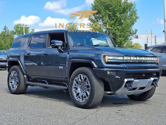 2025 GMC HUMMER EV SUV Vehicle Photo in DANBURY, CT 06810-5034