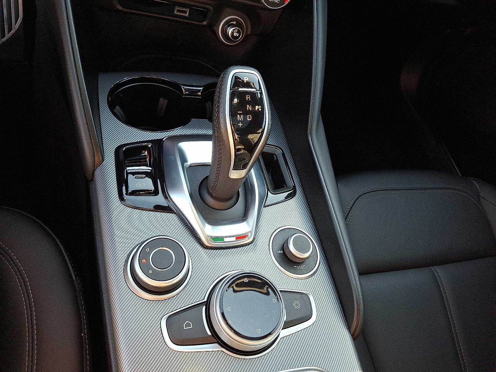 2024 Alfa Romeo Giulia Vehicle Photo in Willow Grove, PA 19090