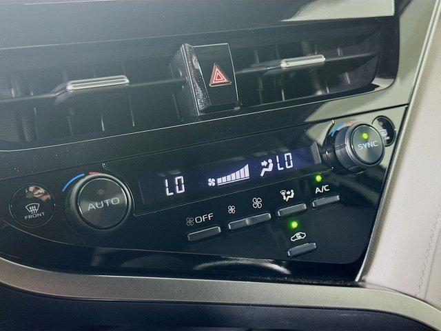 2022 Toyota Camry Vehicle Photo in Flemington, NJ 08822