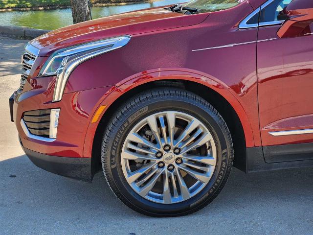 2017 Cadillac XT5 Vehicle Photo in DENTON, TX 76210-9321