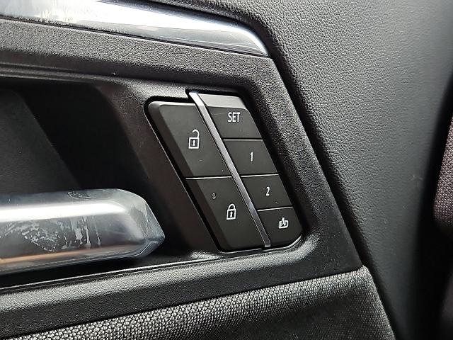 2026 GMC Sierra EV Vehicle Photo in TREVOSE, PA 19053-4984