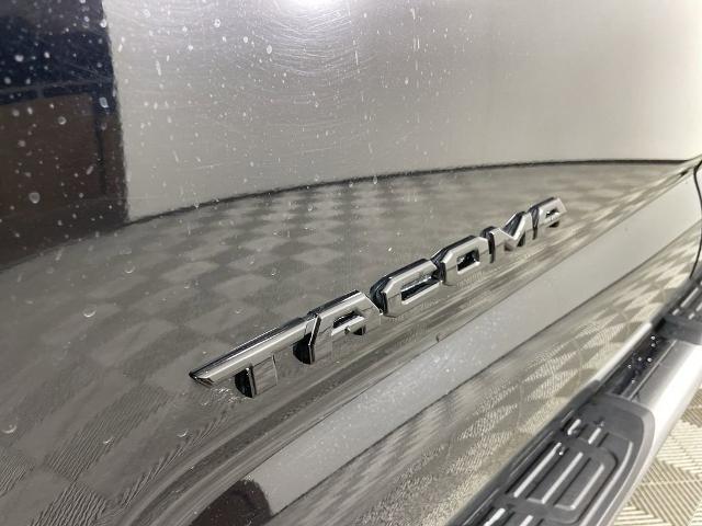 2022 Toyota Tacoma Vehicle Photo in GILBERT, AZ 85297-0402