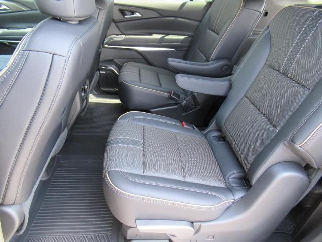 2025 Chevrolet Traverse Vehicle Photo in LEESBURG, FL 34788-4022
