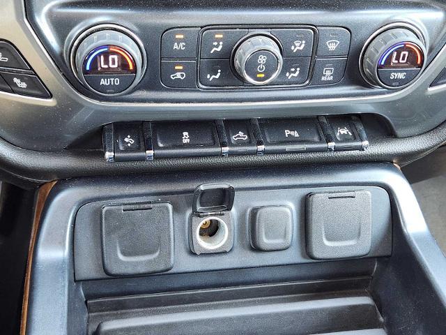 2017 Chevrolet Silverado 1500 Vehicle Photo in DENTON, TX 76210-9321