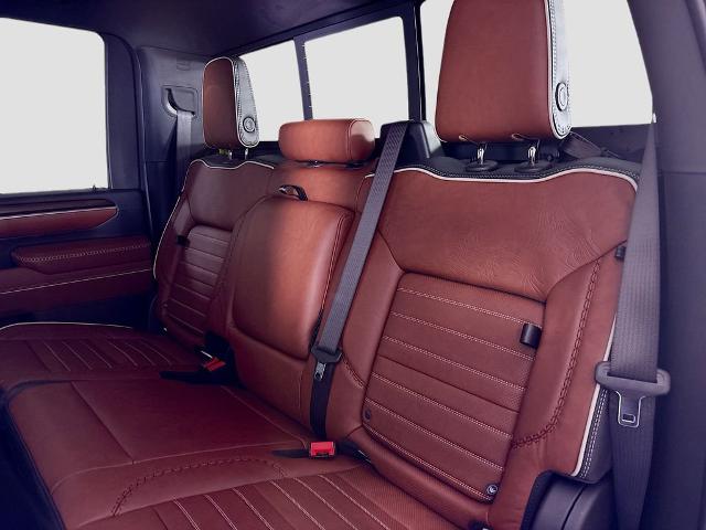 2025 GMC Sierra 3500 HD Vehicle Photo in PUYALLUP, WA 98371-4149