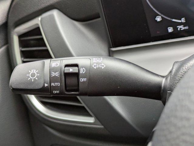 2025 Kia Seltos Vehicle Photo in BRUNSWICK, GA 31525-1881