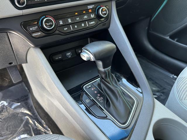 2022 Kia Niro Plug-In Hybrid Vehicle Photo in Tucson, AZ 85712