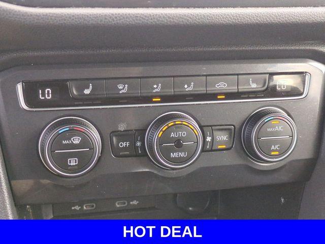 2021 Volkswagen Tiguan Vehicle Photo in Merrillville, IN 46410