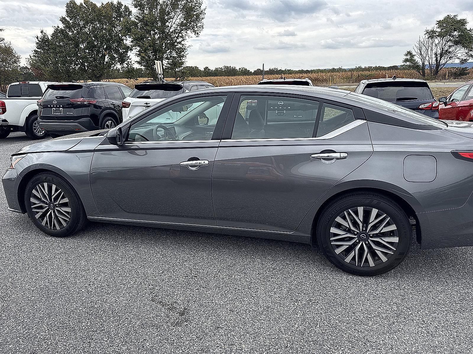 2025 Nissan Altima Vehicle Photo in Mechanicsburg, PA 17050-2306