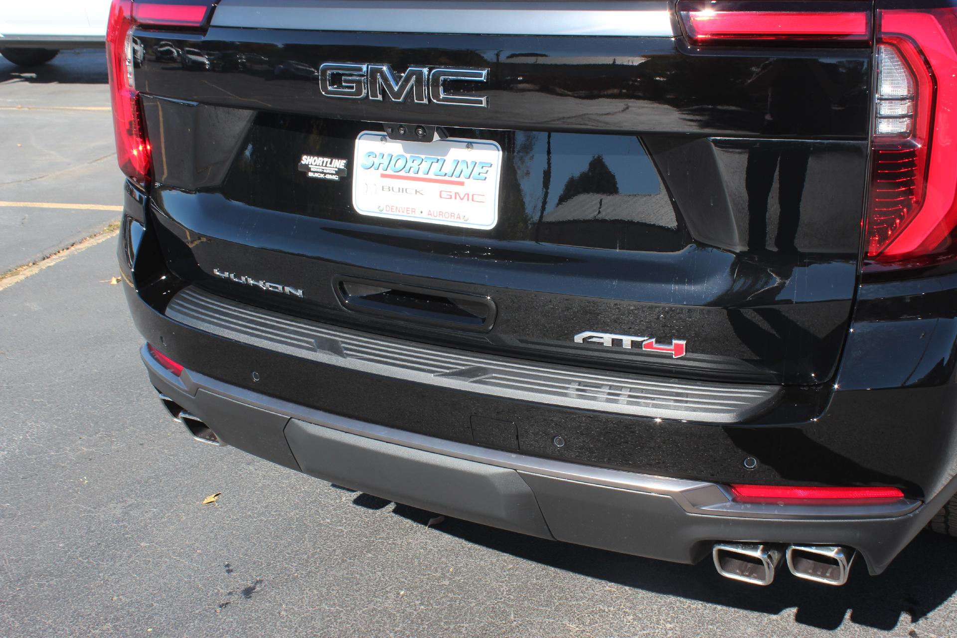 2026 GMC Yukon XL Vehicle Photo in AURORA, CO 80012-4011