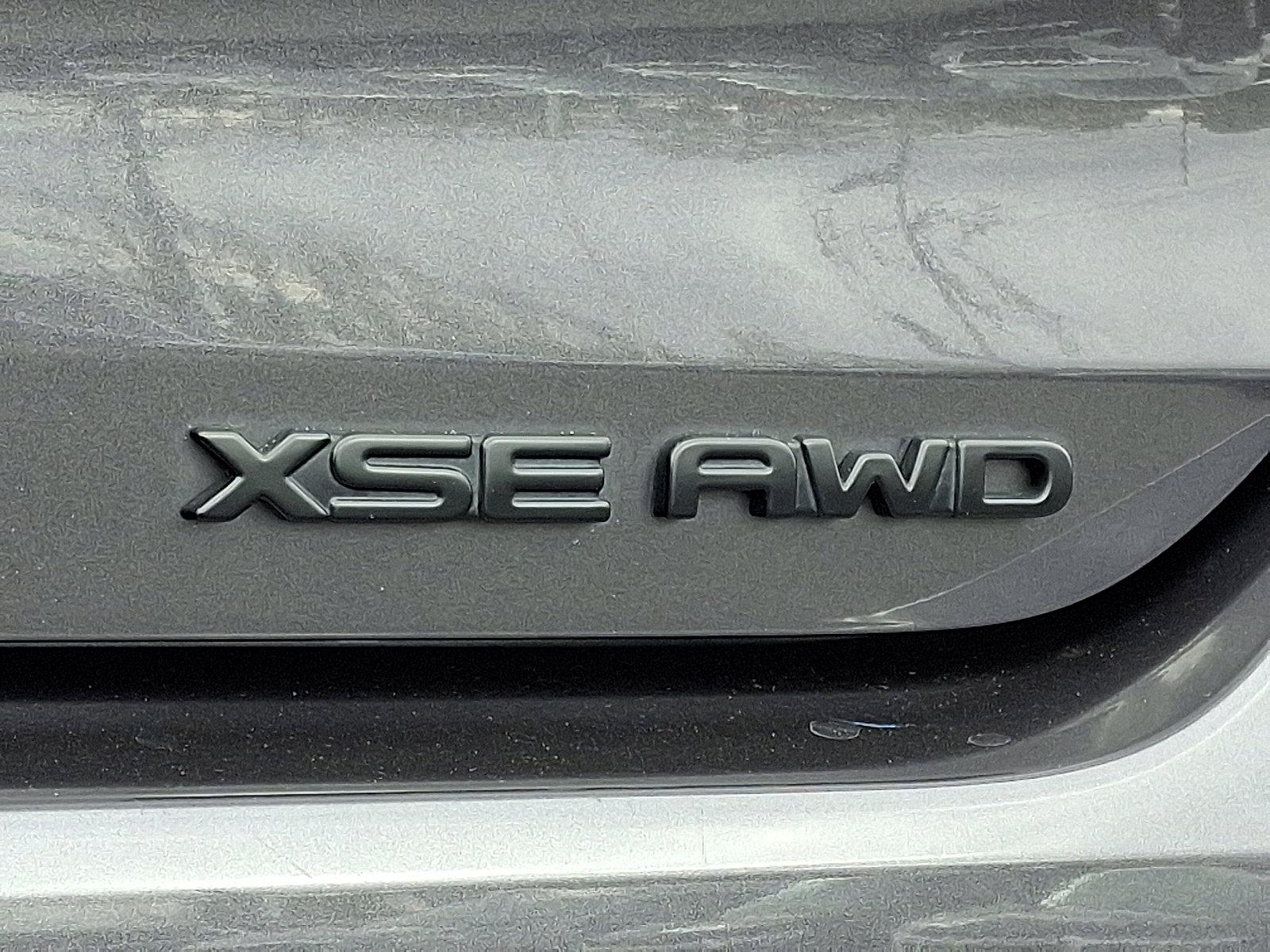 2022 Toyota Highlander Vehicle Photo in BETHLEHEM, PA 18017-9401