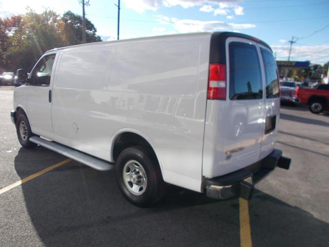 2022 Chevrolet Express Cargo 2500 Vehicle Photo in LOWELL, MA 01852-4336