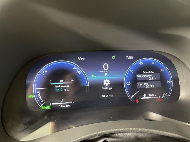 2024 Toyota Highlander Vehicle Photo in GILBERT, AZ 85297-0402