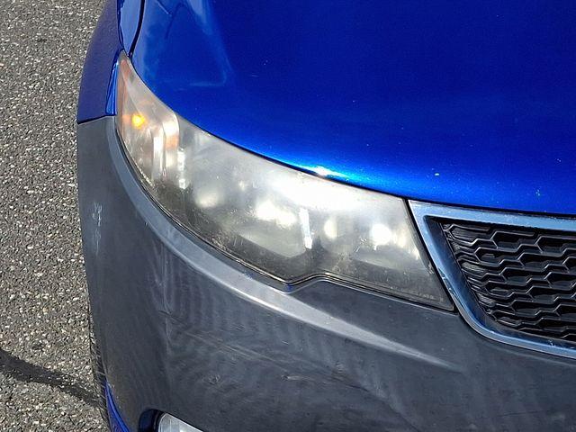 2011 Kia Forte Vehicle Photo in DANBURY, CT 06810-5034