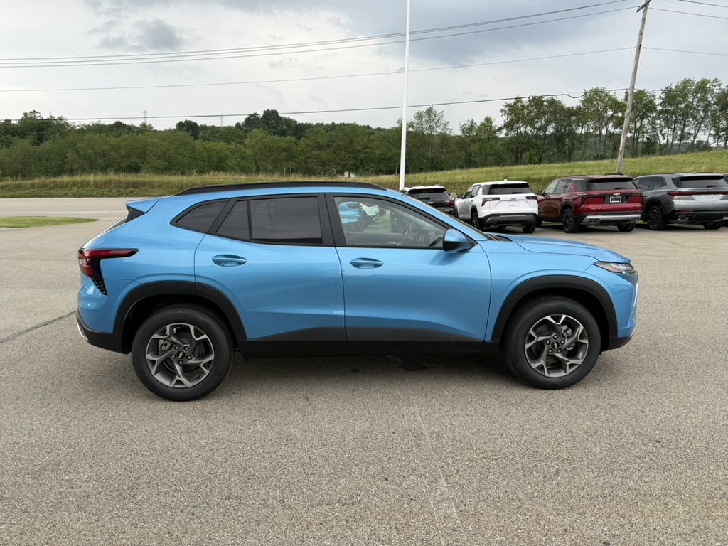 2026 Chevrolet Trax LT - 5