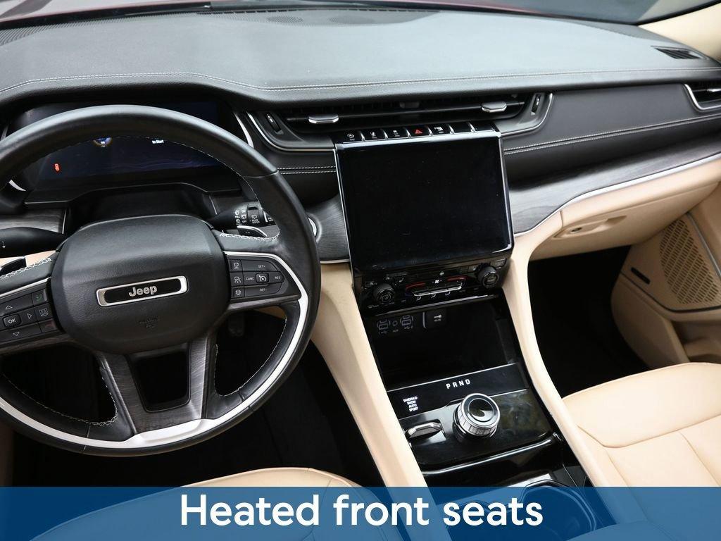 2021 Jeep Grand Cherokee L Vehicle Photo in Cedar Rapids, IA 52402